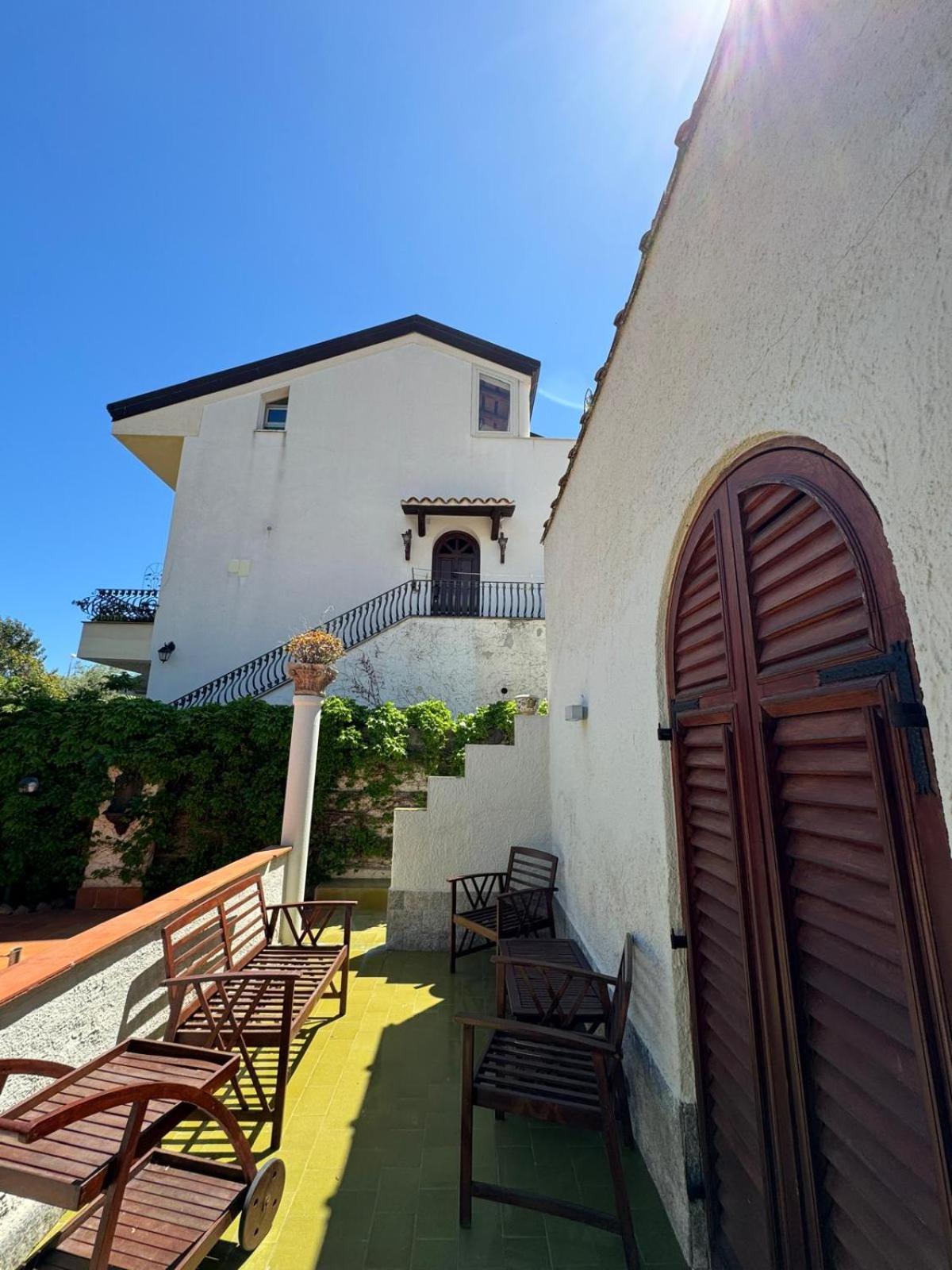 Casa Vacanze Villa Angelina Giardini-Naxos Extérieur photo