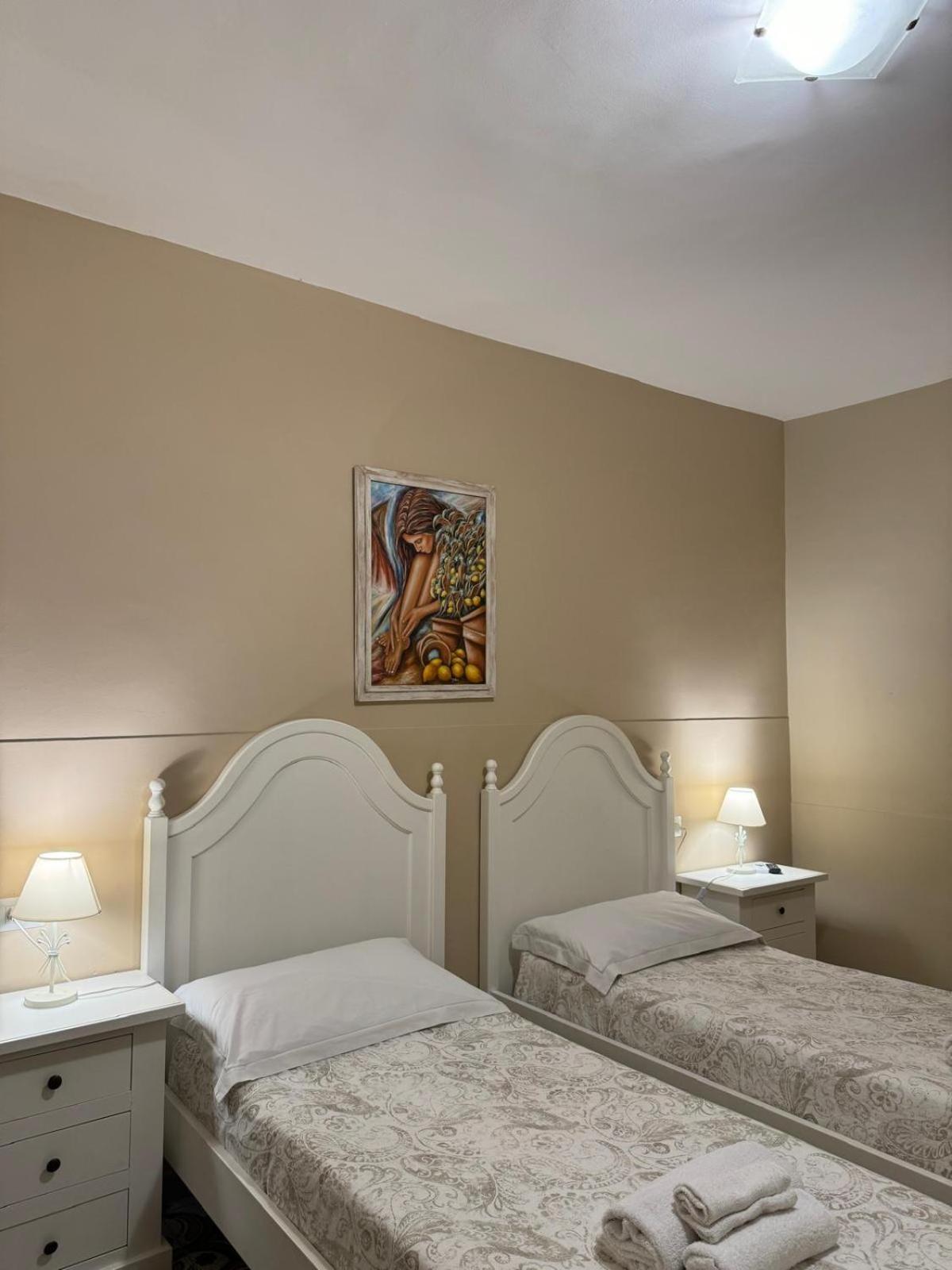 Casa Vacanze Villa Angelina Giardini-Naxos Extérieur photo